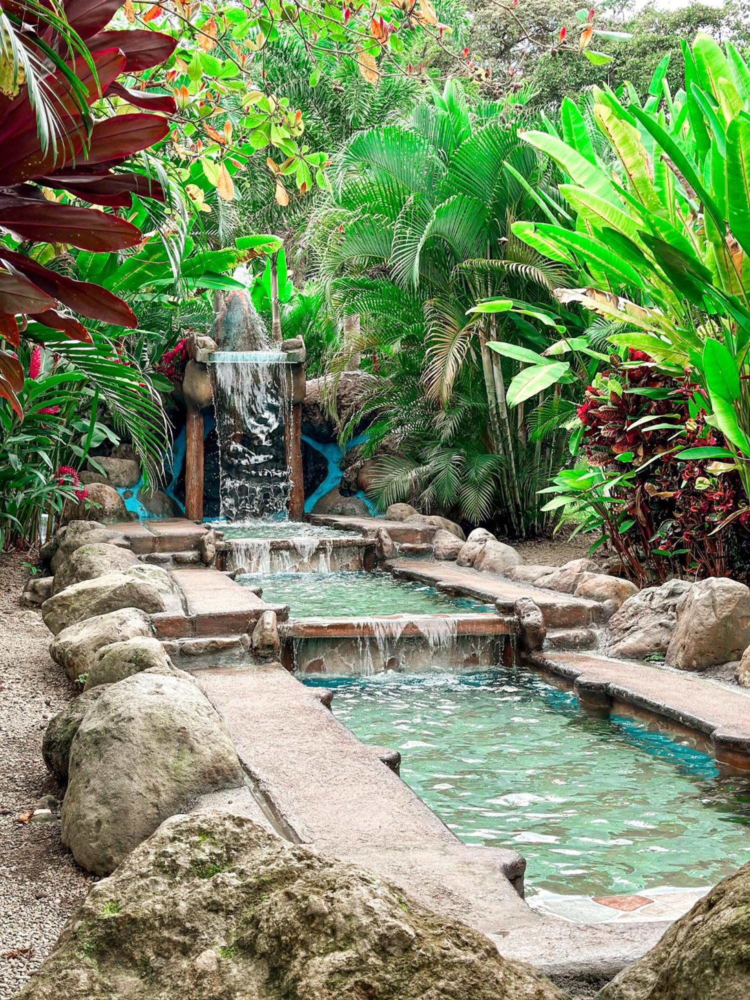 Cabanas Rio Escondido En La Fortuna מראה חיצוני תמונה